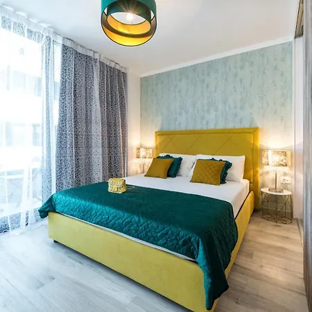 דירה Royal Luxuria Modern