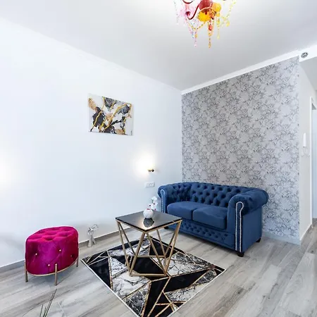 Royal Luxuria Modern *