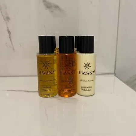 Royal Luxuria Modern