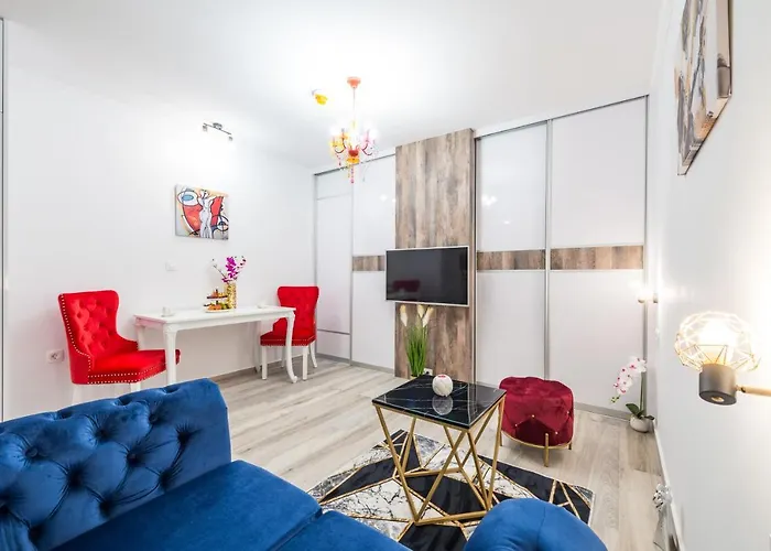 Royal Luxuria Modern