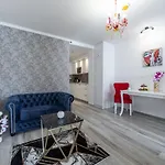 Royal Luxuria Modern *